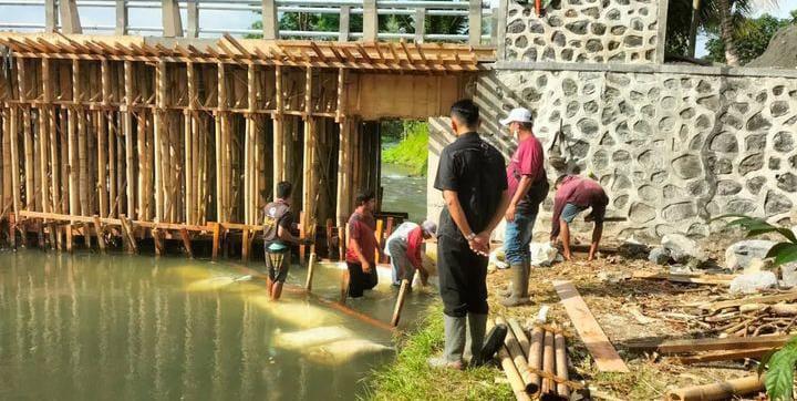 DPU Pengairan Banyuwangi Pastikan Pembangunan Jembatan Sukorejo Tak Ganggu Debit Air