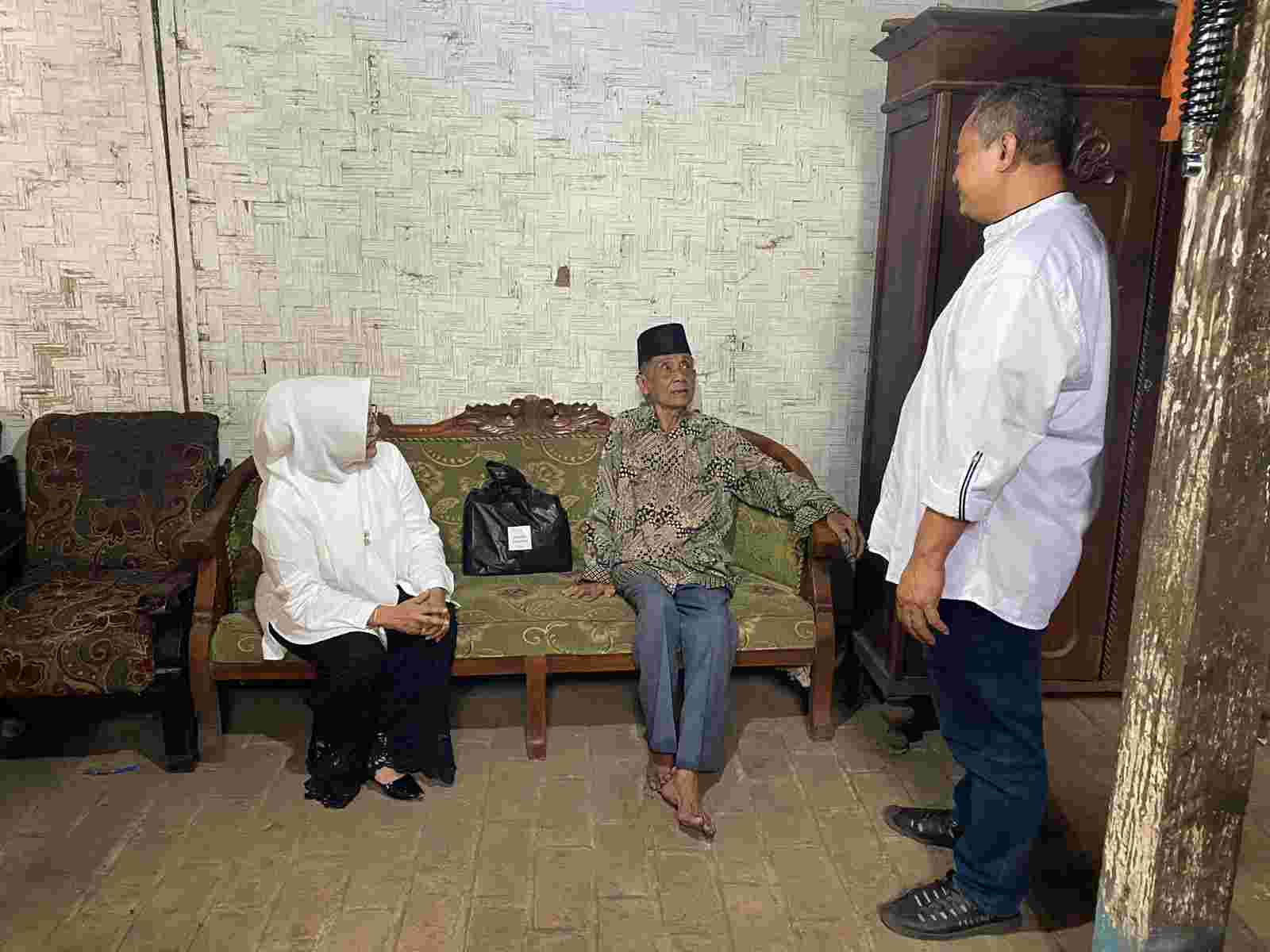 Menghargai Warisan Budaya: Pemkab Banyuwangi dan Dukungan untuk Lontar Yusup
