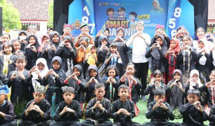 Jadi Jagoan Matematika, Anak-anak Desa di Banyuwangi Dilatih Hitung Cepat