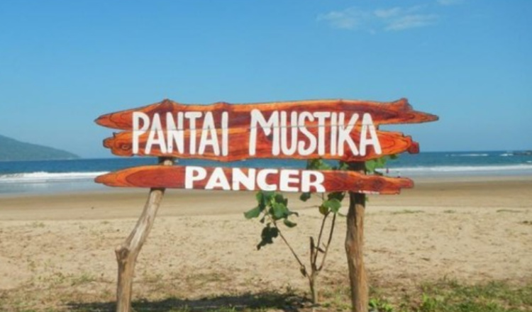 Tak Kalah Indah dengan Pulau Merah, Ini Keistimewaan Pantai Mustika Banyuwangi
