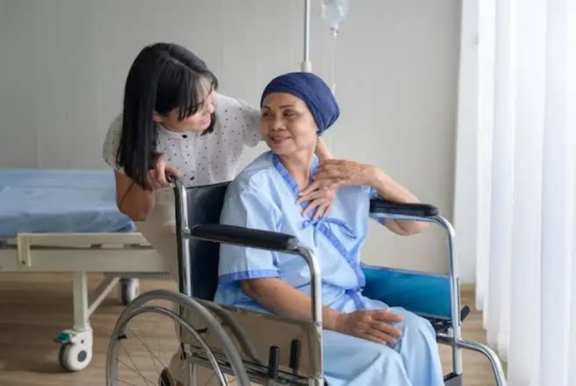 Hadapi Penyakit Kronis Lebih Tenang, RSUD Genteng Miliki Layanan Paliatif